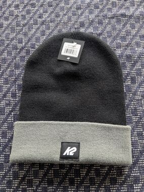 K2 Black & Gray Cuffed Beanie NWT